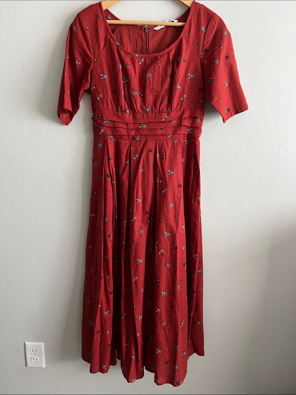 Linen-Cotton Midi Dress